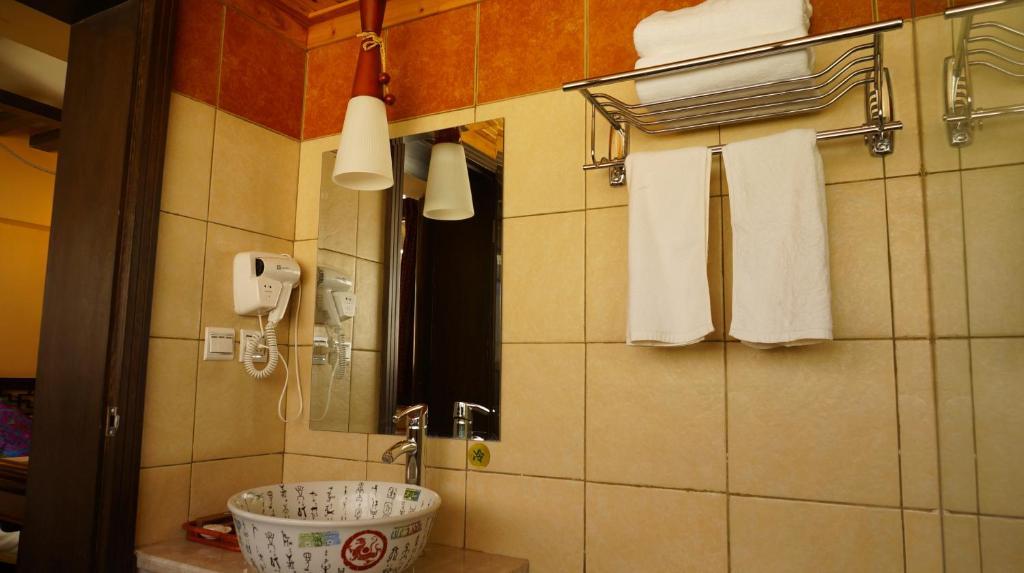 Lijiang Wangjia Courtyard Inn Bilik gambar