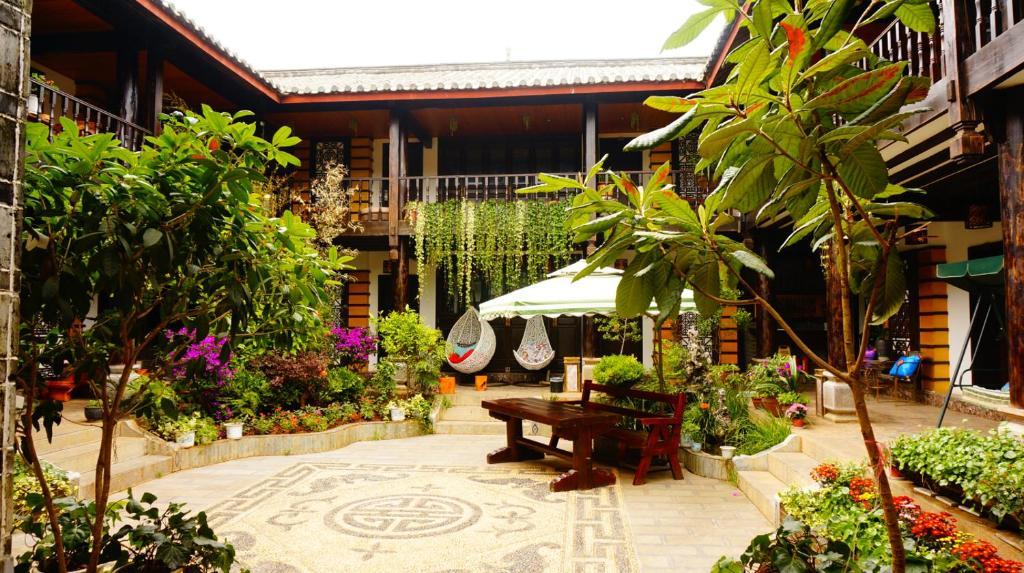 Lijiang Wangjia Courtyard Inn Luaran gambar