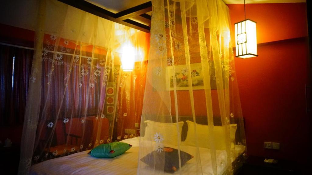 Lijiang Wangjia Courtyard Inn Bilik gambar